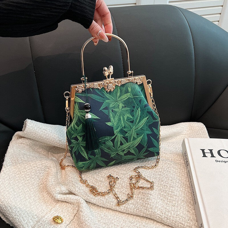 New Elegant Chinese Style Handbag – Green Bamboo Print with Vintage Clasp