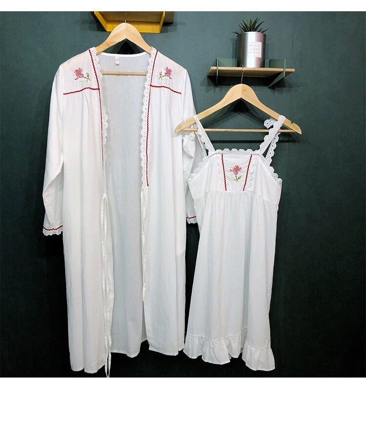 New Luxurious White Vintage Victorian Ladies Womens Nightdress & Gown ladpj262