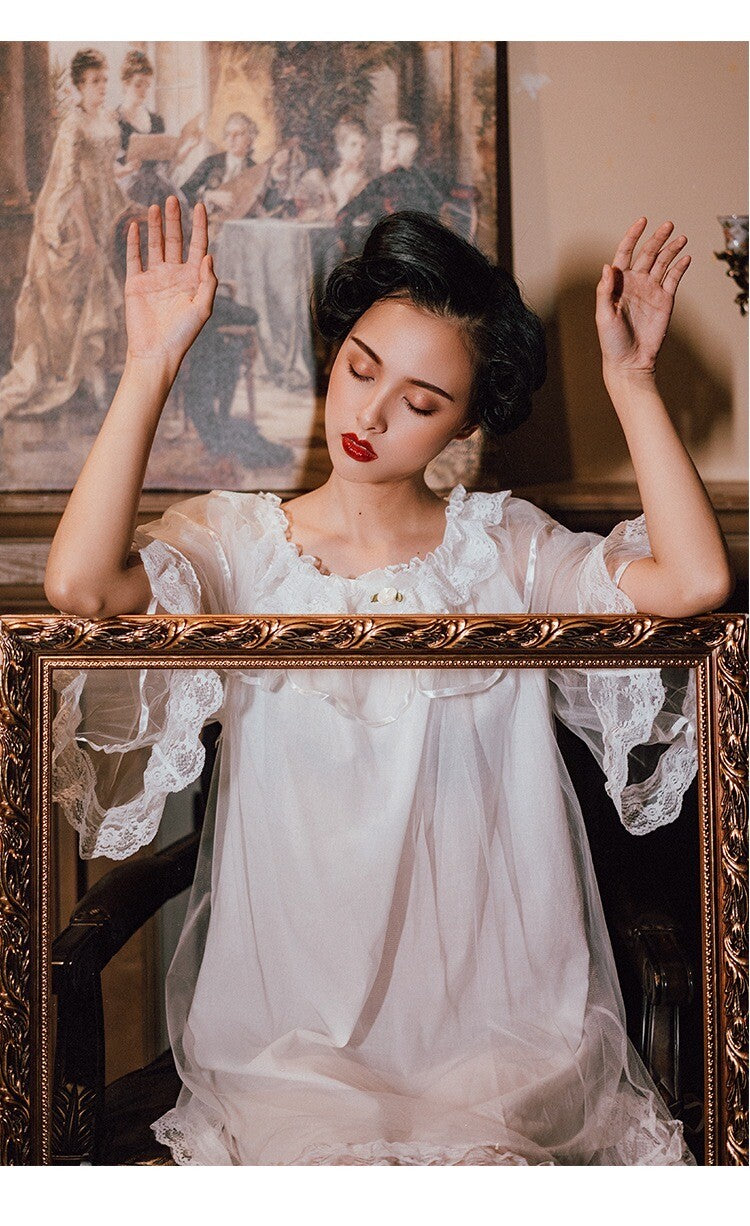 Ladies Royal White Neo Victorian Lace Knee Length Nightie Nightdress ladpj276