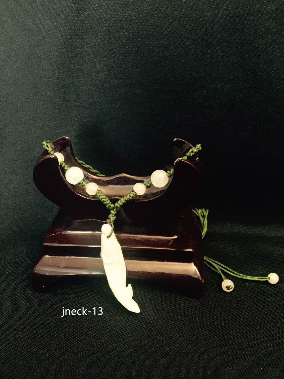 NEW Elegant Handmade Ladies Oriental Chinese Lucky Fish Jade Adjustable Necklace