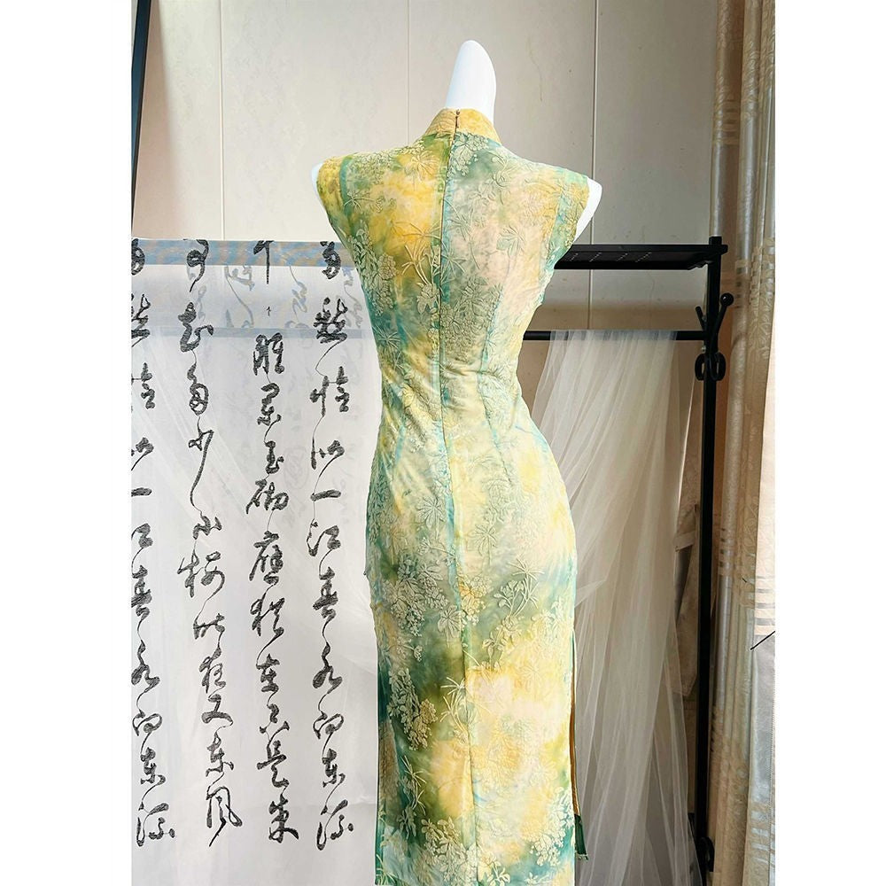 New Sleeveless Yellow-Green Embroidered Lace Qipao Cheongsam with Floral Brocade