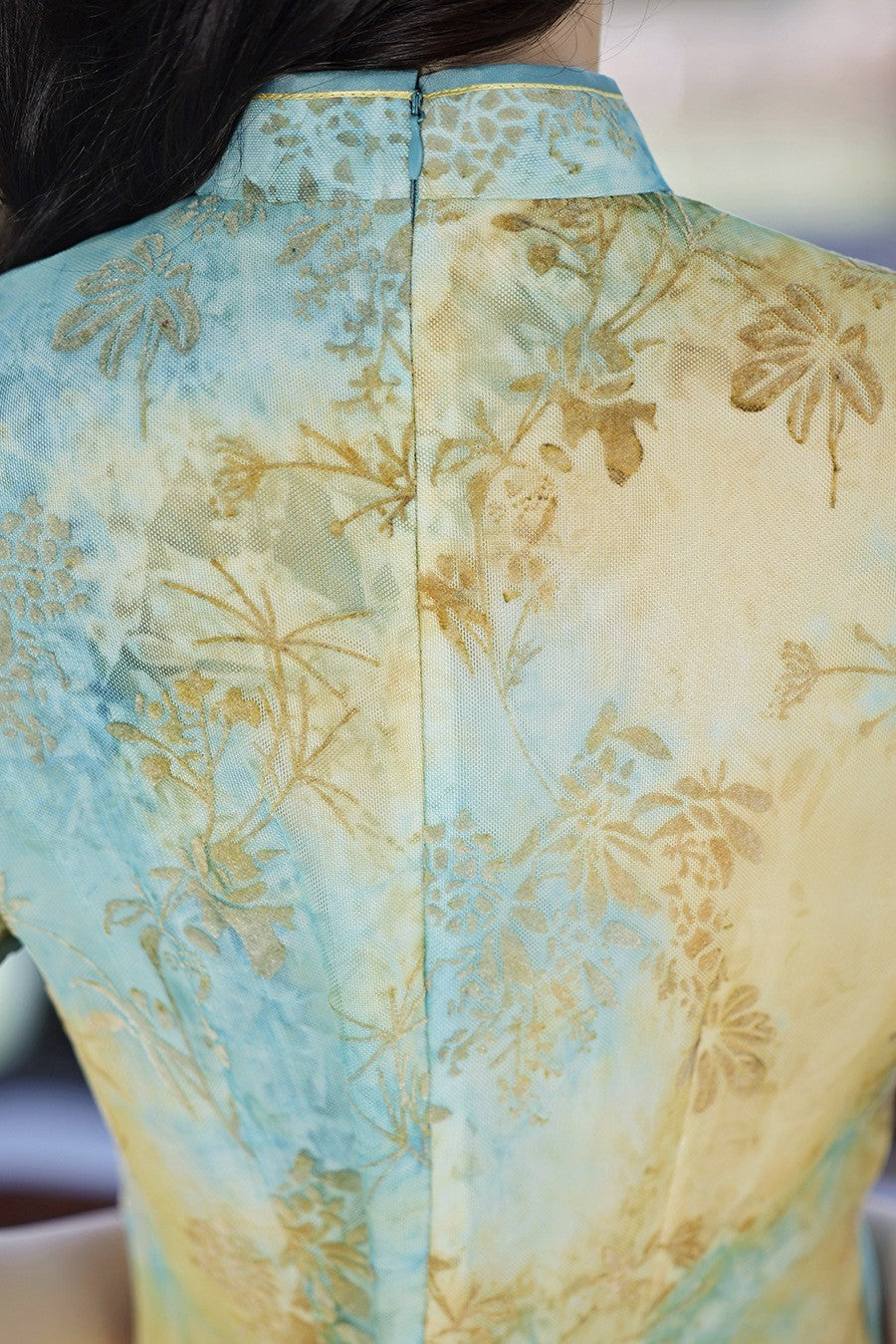 Elegant Blue-Gold Gradient Qipao with Botanical Brocade Chinese Cheongsam Dress