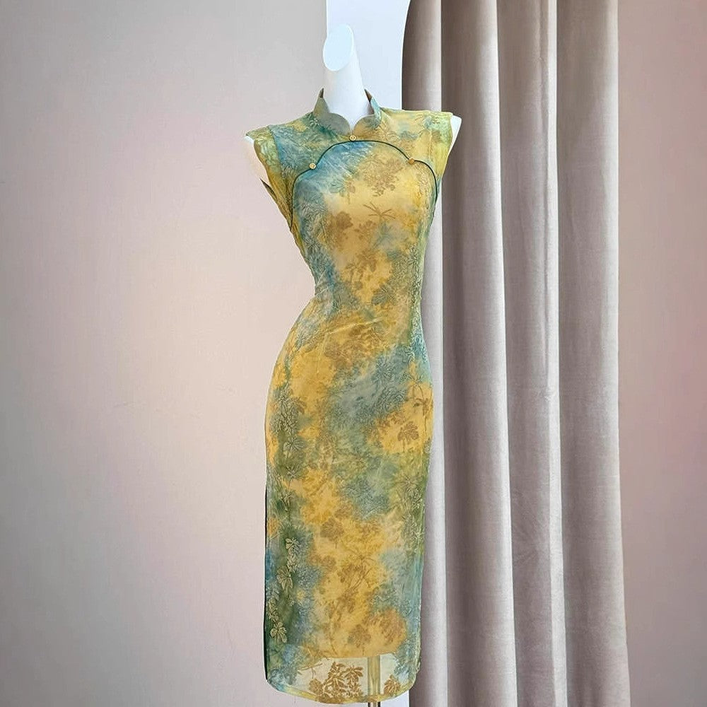 New Sleeveless Yellow-Green Embroidered Lace Qipao Cheongsam with Floral Brocade