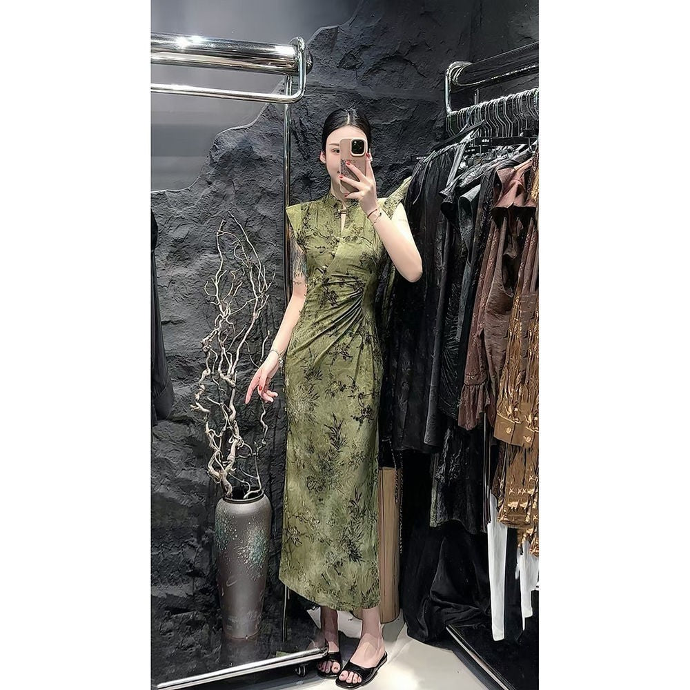 Sleeveless Olive Green Bamboo-Inspired Satin Qipao Cheongsam with Floral Brocade